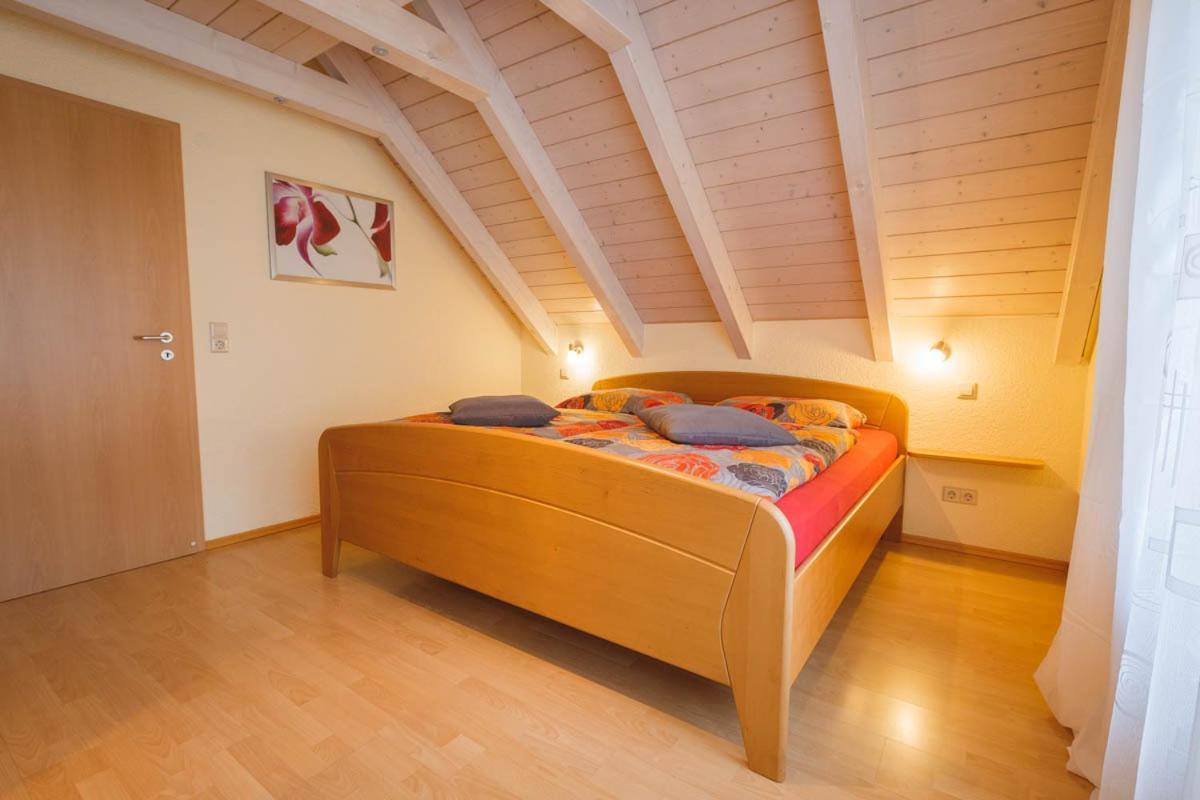Gaestehaus Maeder Am Hafen Uhldingen-Mühlhofen Quarto foto